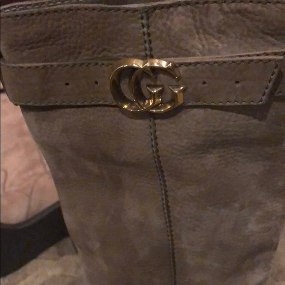 Authentic Gucci knee high suede/leather boot - Picture 3 of 7